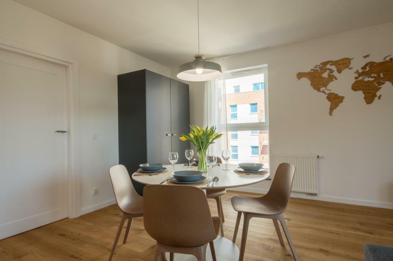D&P Apartments Angielska Grobla กดัญสก์ ภายนอก รูปภาพ