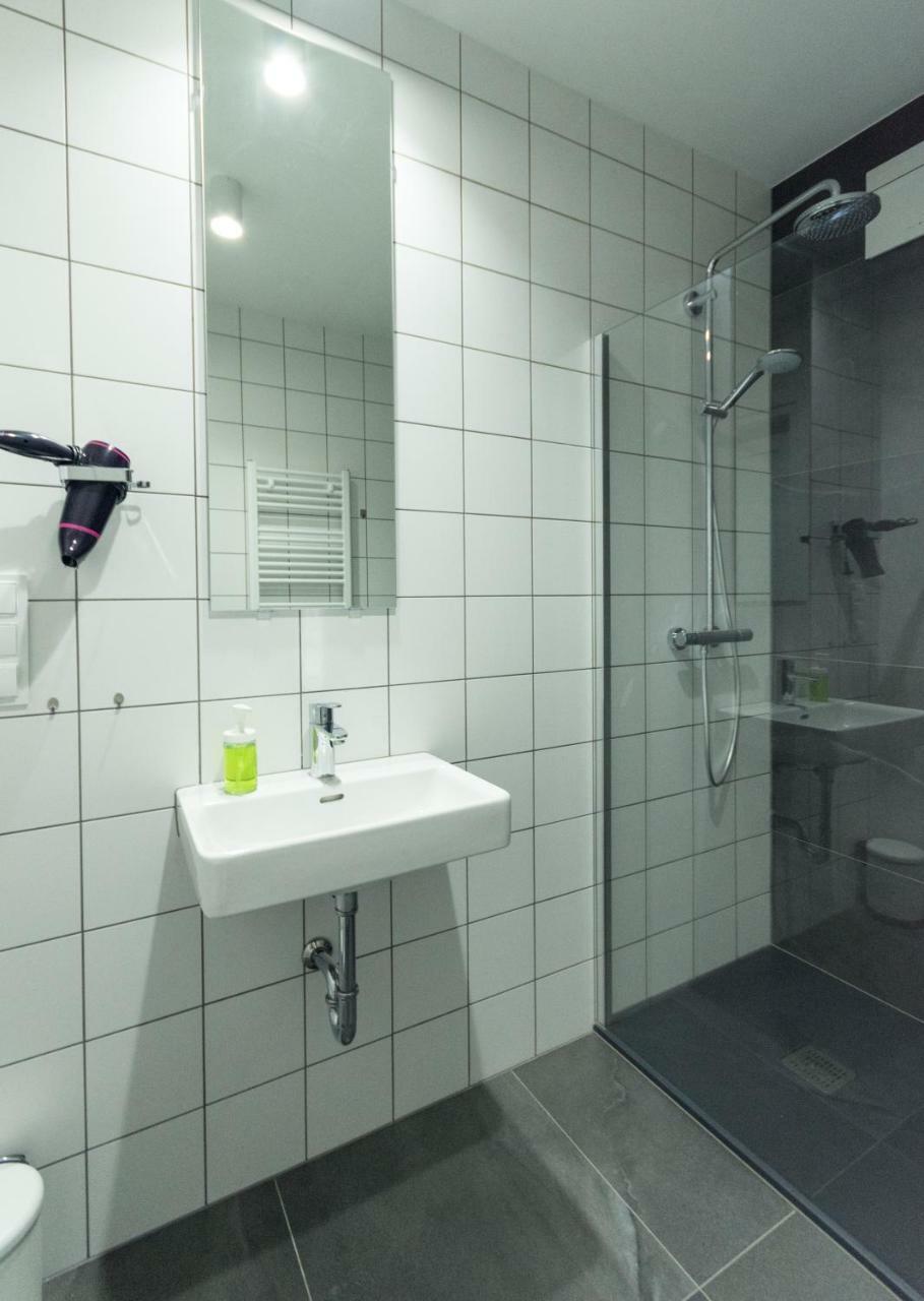 D&P Apartments Angielska Grobla กดัญสก์ ภายนอก รูปภาพ